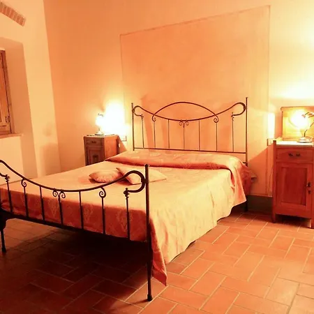 Agriturismo La Salciaia * Monte San Savino
